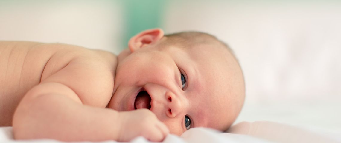 Неонатальные различия грудного молока матери и донорского молока для недоношенных детей