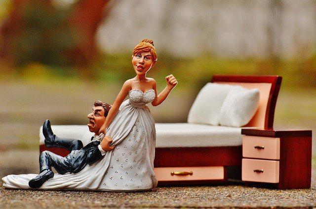 Закон Белякова, или Принудительная легализация брака