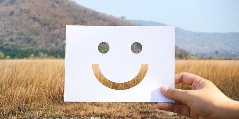 8 из 10 жителей РФ считают себя счастливыми
