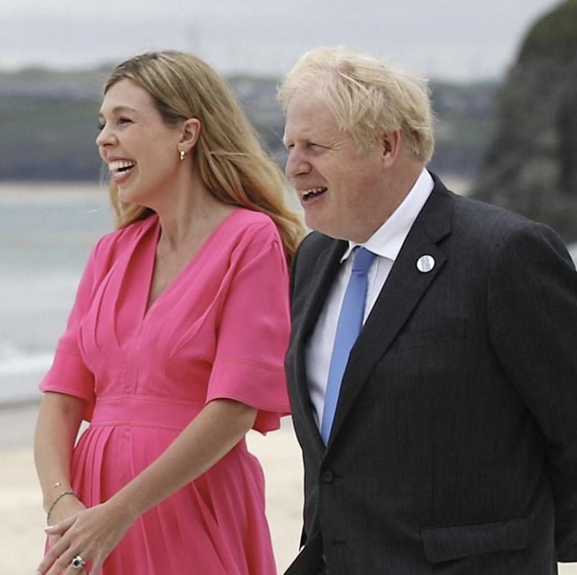 Премьер Британии Борис Джонсон стал отцом в седьмой раз